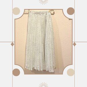 A New Day White & Black Dot Print Flowy Maxi Skirt - Size Medium - EUC